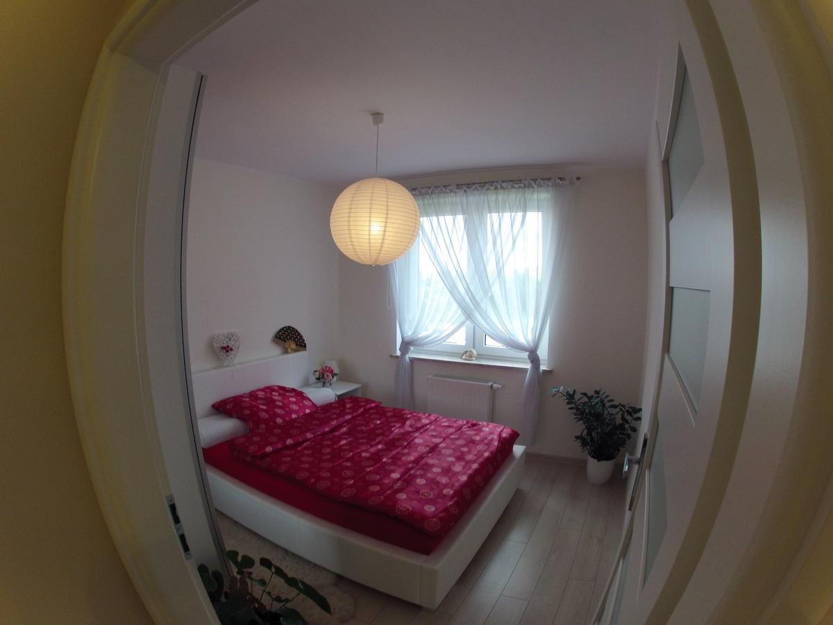Ferienwohnung Apartament Alicja Waldenburg Exterior foto